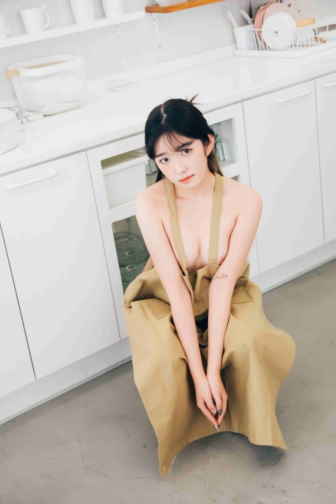 【韩国精品 LOOZY 】1-42期 写真系列插图