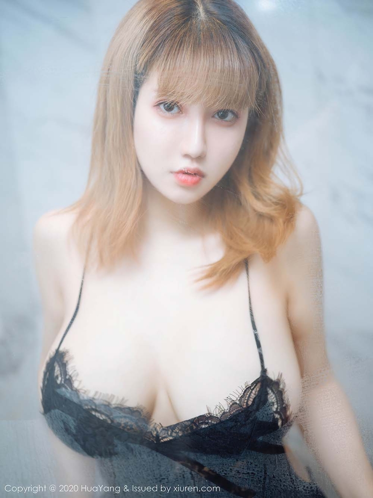 周大萌 【换装私拍 26V】插图