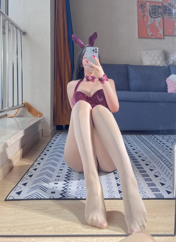【微密圈】120斤的小王同学-绒绒兔女郎[29P-4V-301M]插图