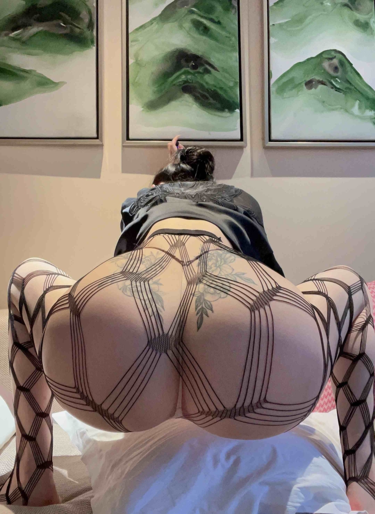 【微密圈】左公子666-镂空蜜桃[39P-5V-713M]插图1