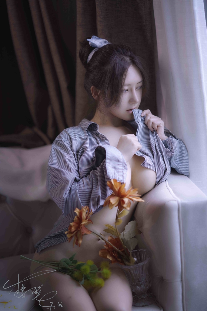 【微密圈】樱晚gigiNO.56 你的衬衫 [22P-267MB]插图1