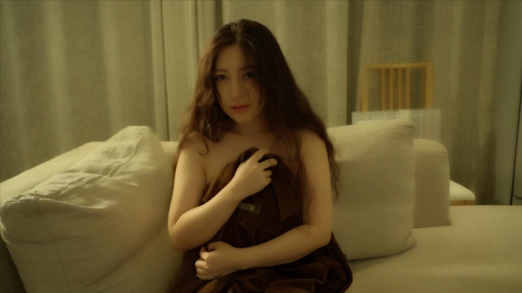 【微密圈】樱晚gigiNO.93 晚哥系列 下雨天 下 [1V-283MB]插图