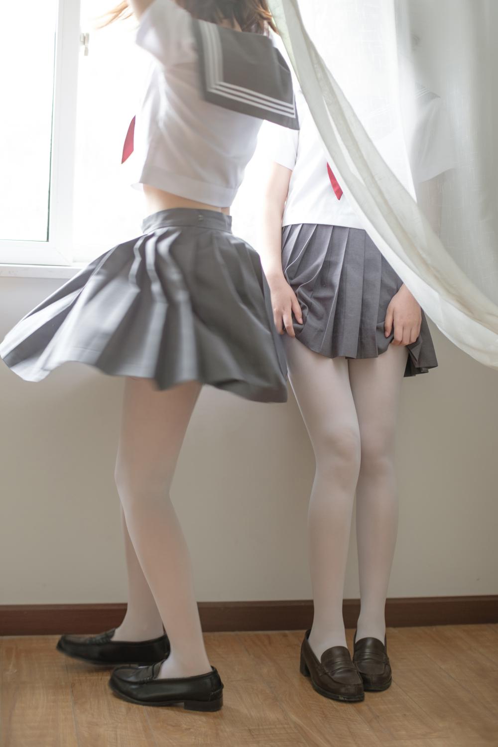 森萝财团写真 X-025 JK白丝姐妹花插图