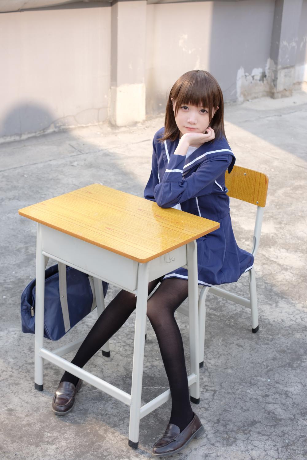 森萝财团写真 X-043 天台黑丝水手服插图