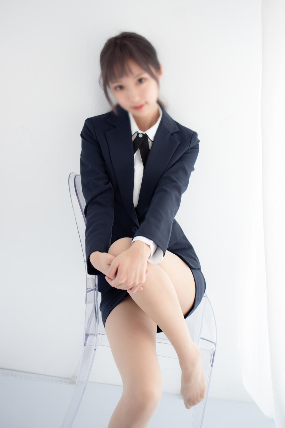 森萝财团写真 X-050 20D肉丝空姐制服插图1