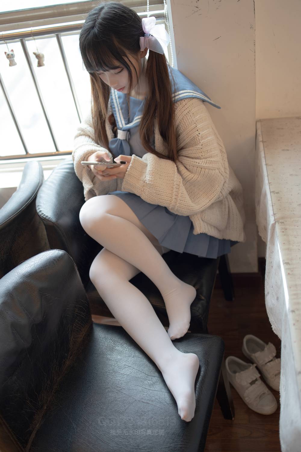 森萝财团写真 X-061 80D薄白丝插图1