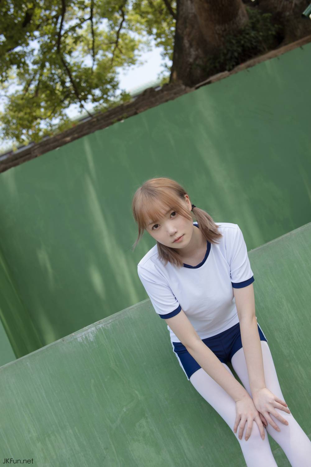 森萝财团写真 JKFUN-019 80D白丝 外景体操服 Aika插图1