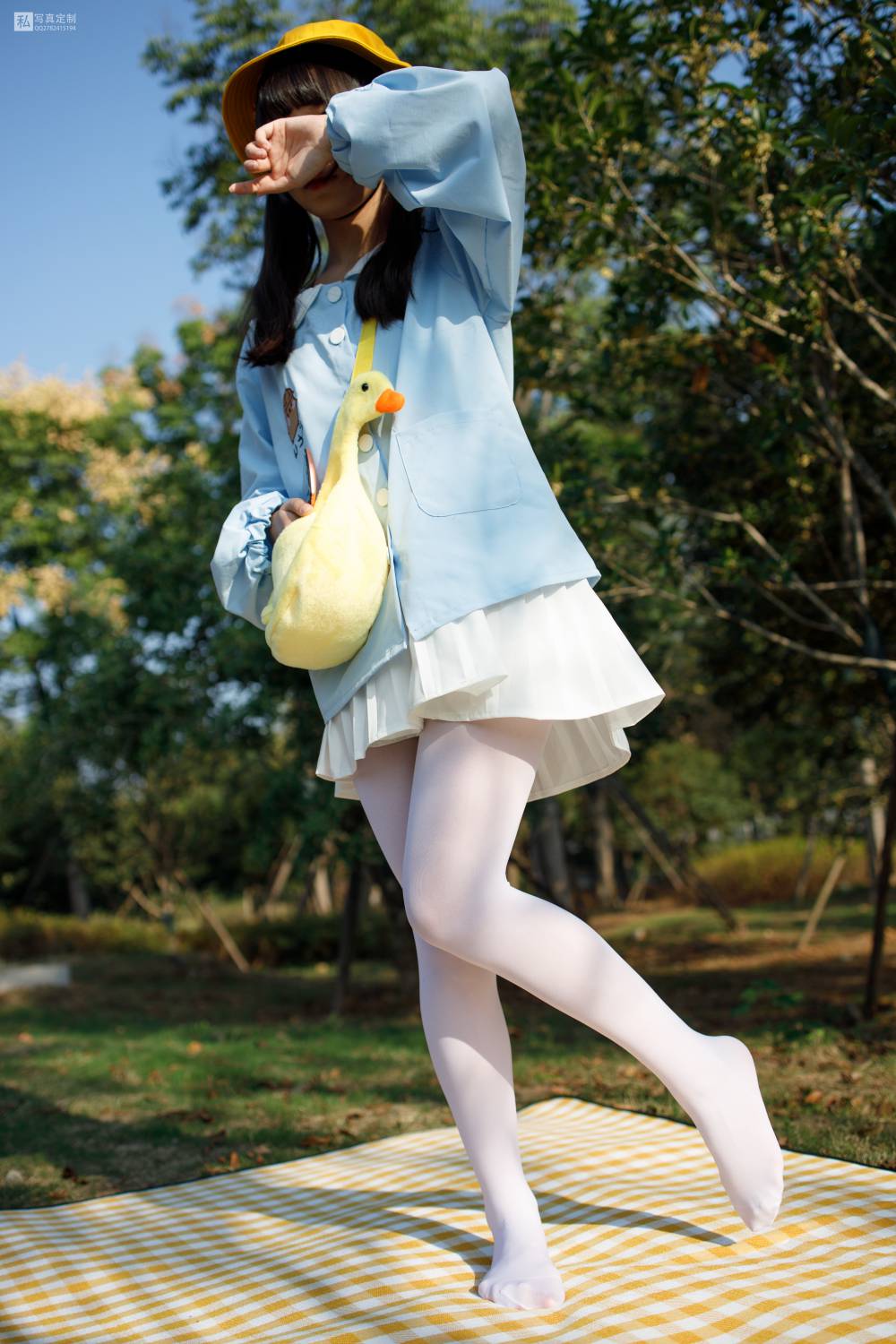 森萝财团写真 JKFUN-030《野餐、爆蛋和彩蛋》踩物 白丝50D 默陌插图1