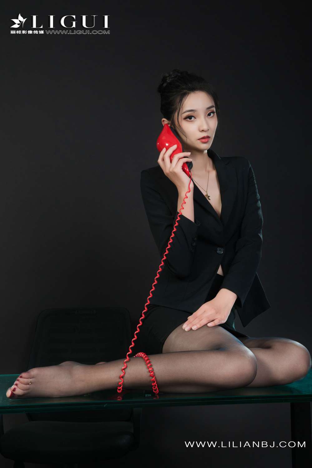 [Ligui丽柜] 2022.01.12《寂寞的等待》伊萱[57+1P66.7MB]插图1