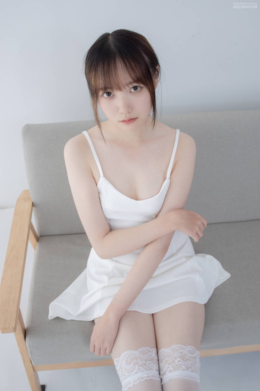 森萝财团写真 JKFUN-百元系列1-5 默陌 30D蕾丝边高筒袜插图1