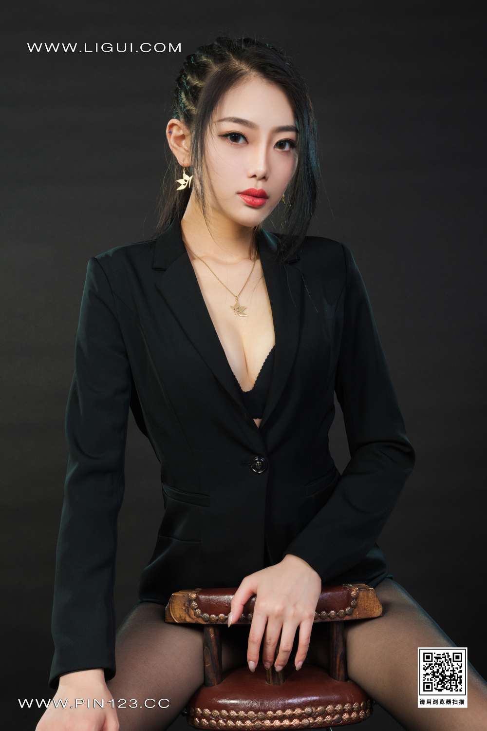 [Ligui丽柜] 2022.05.23《足下生情》小智贤[73+1P86.5MB]插图