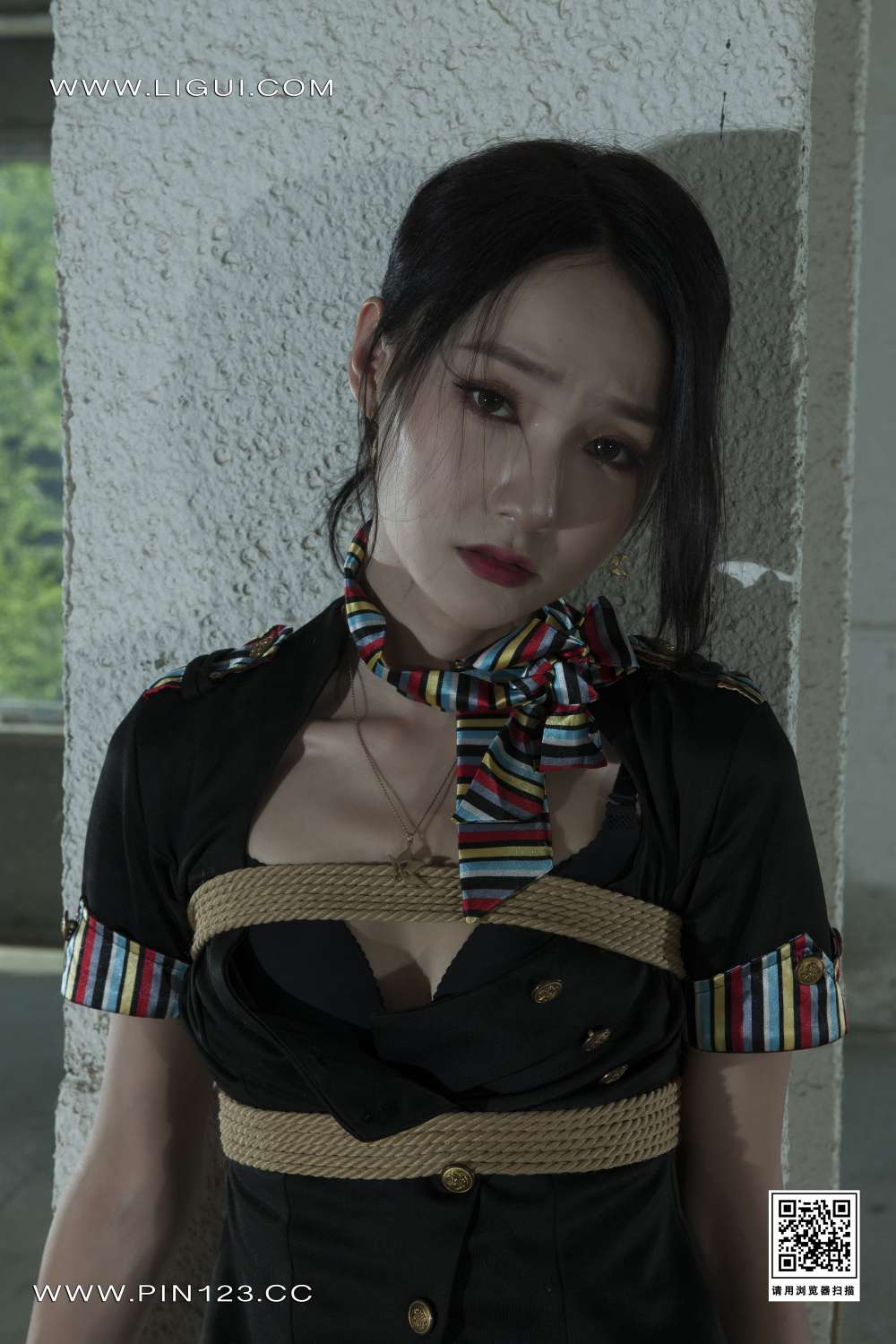 [Ligui丽柜] 2022.09.02《劫持空姐》心心 [67+1P82M]插图