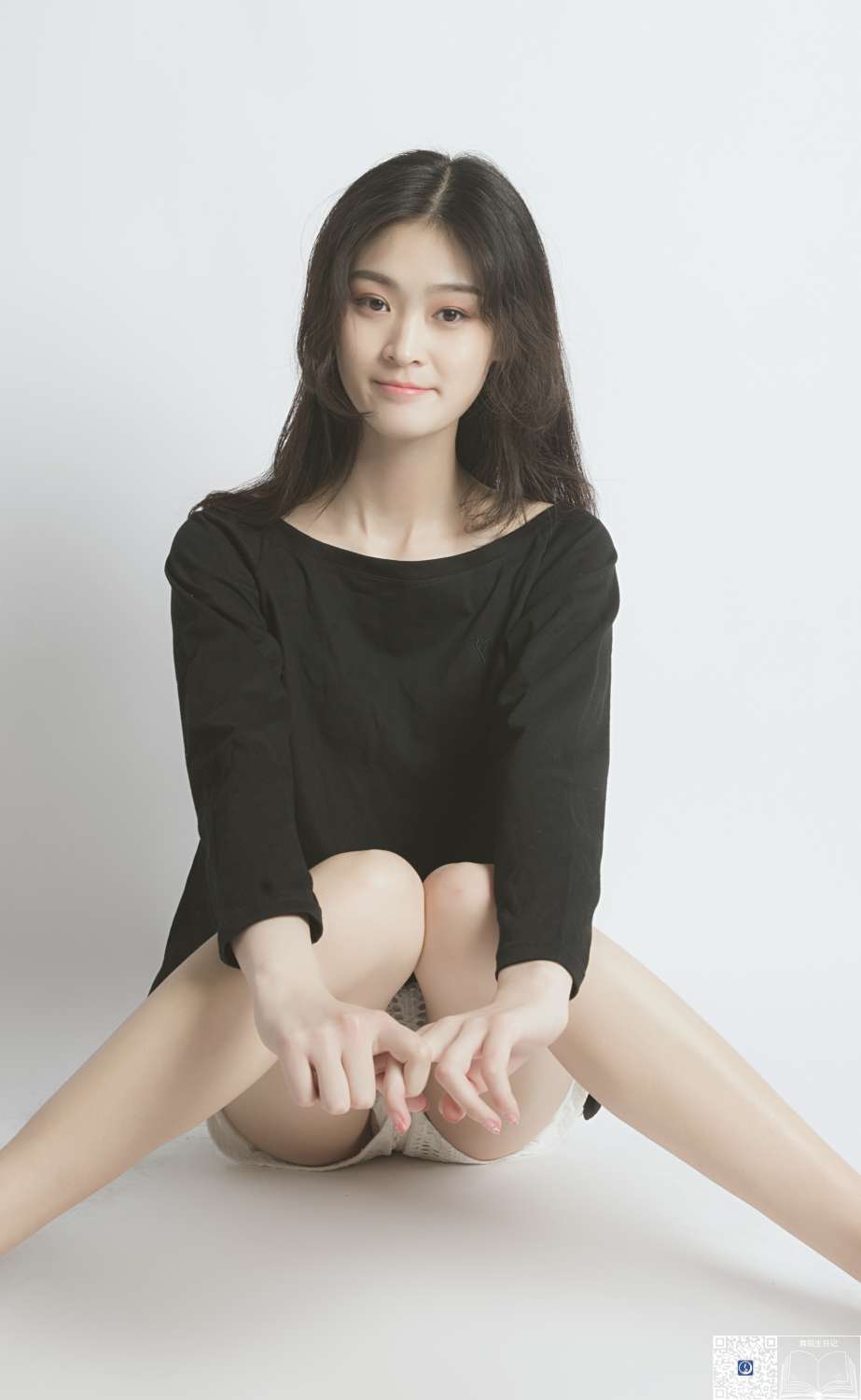 [GALLI嘉丽]舞蹈生日记 005 - 刊 一宁[31P／287MB]插图1