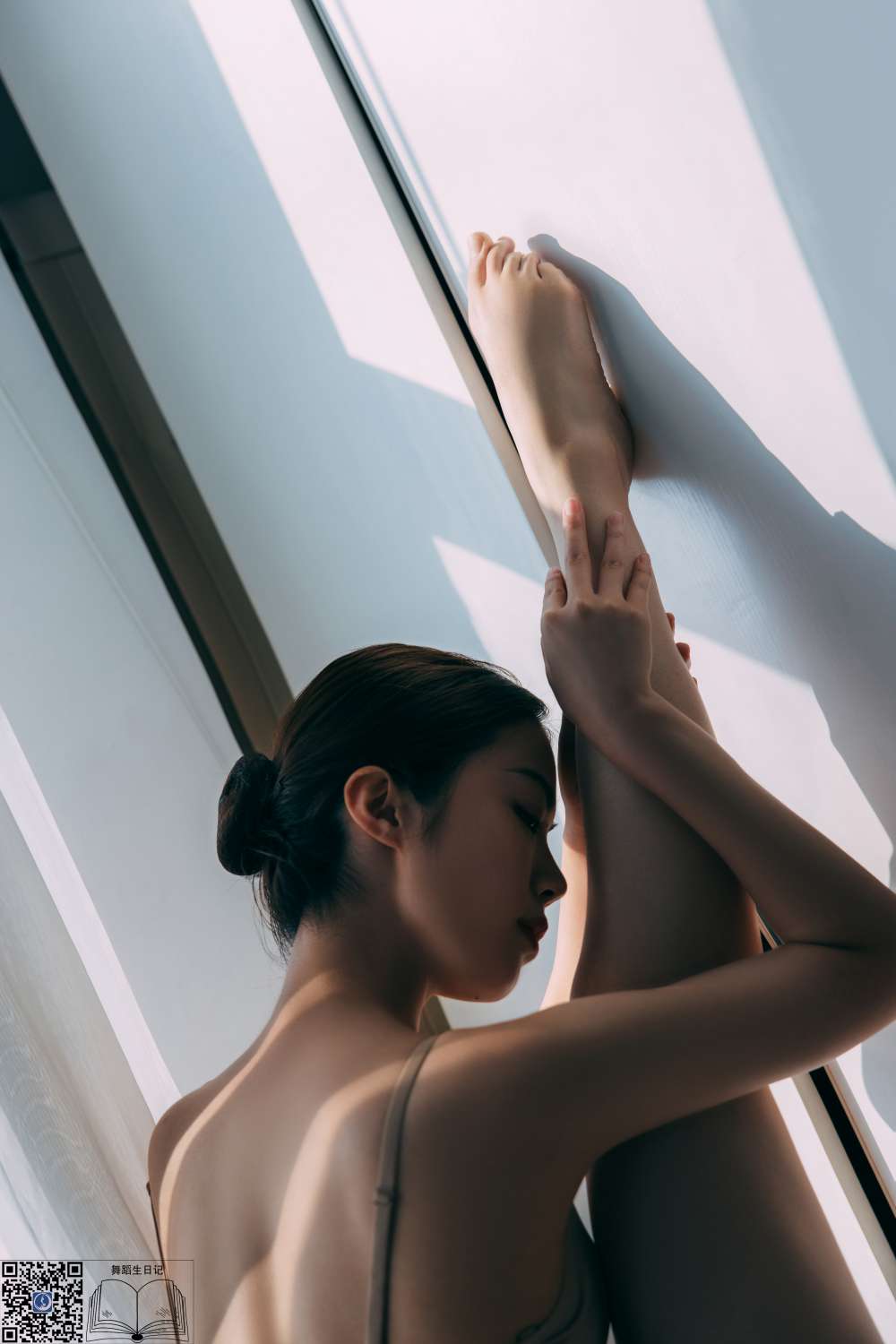[GALLI嘉丽]舞蹈生日记 048 - 蒋新怡[51P／329MB]插图