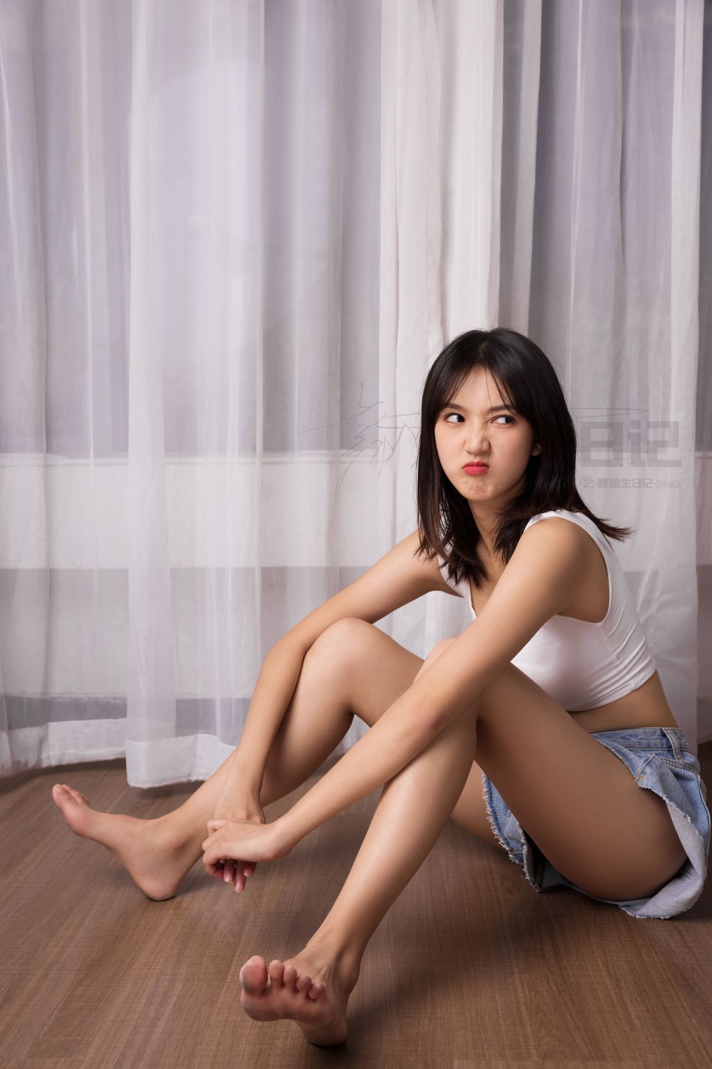 [GALLI嘉丽]舞蹈生日记 073 - 美琪[29P／223MB]插图1