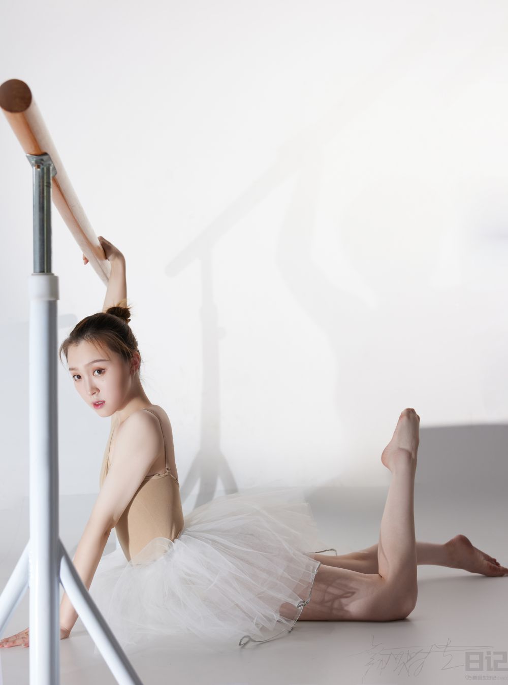 [GALLI嘉丽]舞蹈生日记 076 - 高雯雯[41P／315MB]插图