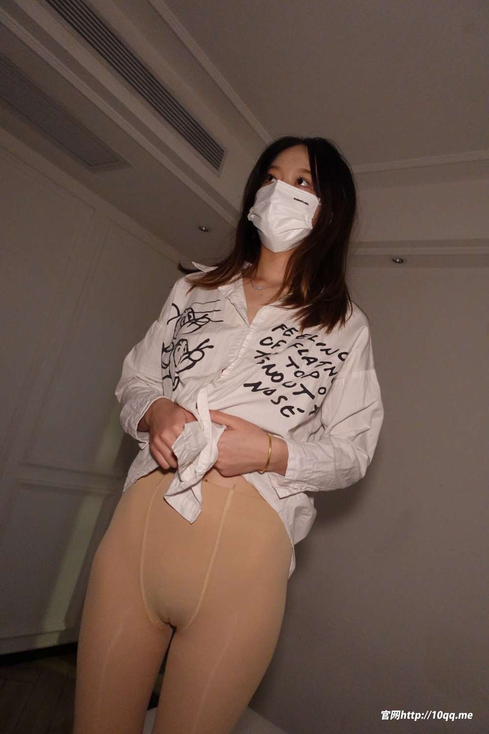 [ROSI口罩系列]2022.06.17 NO.2196[45+1P／71.4MB]插图1