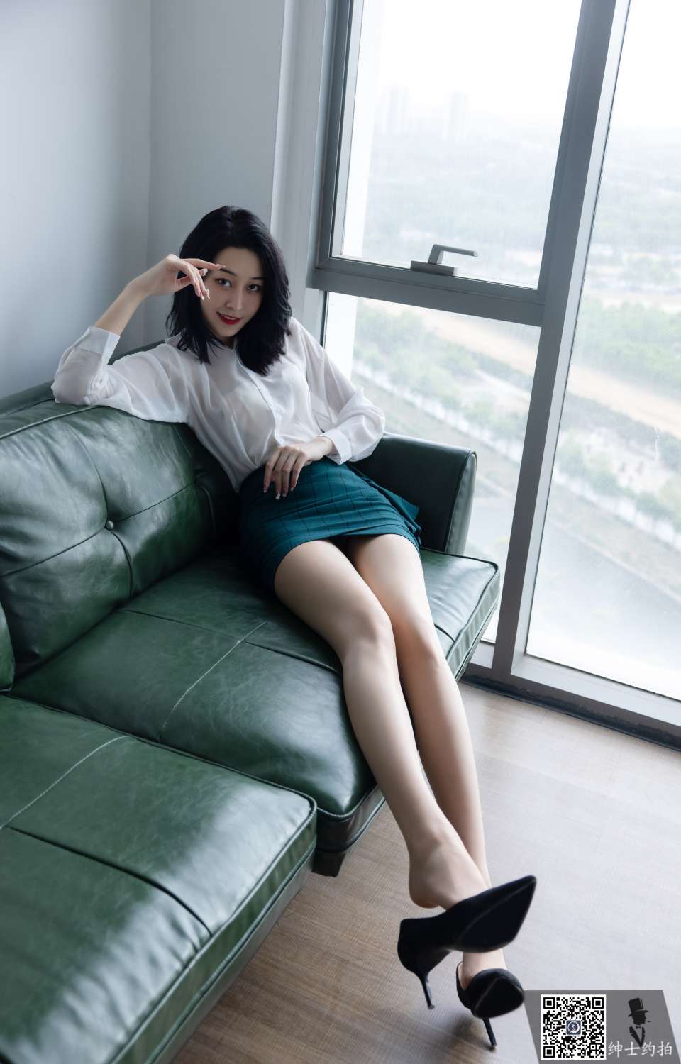 SHENSHI绅士摄影 2021.05.20 SS005 依婷[75P275.7M]插图1