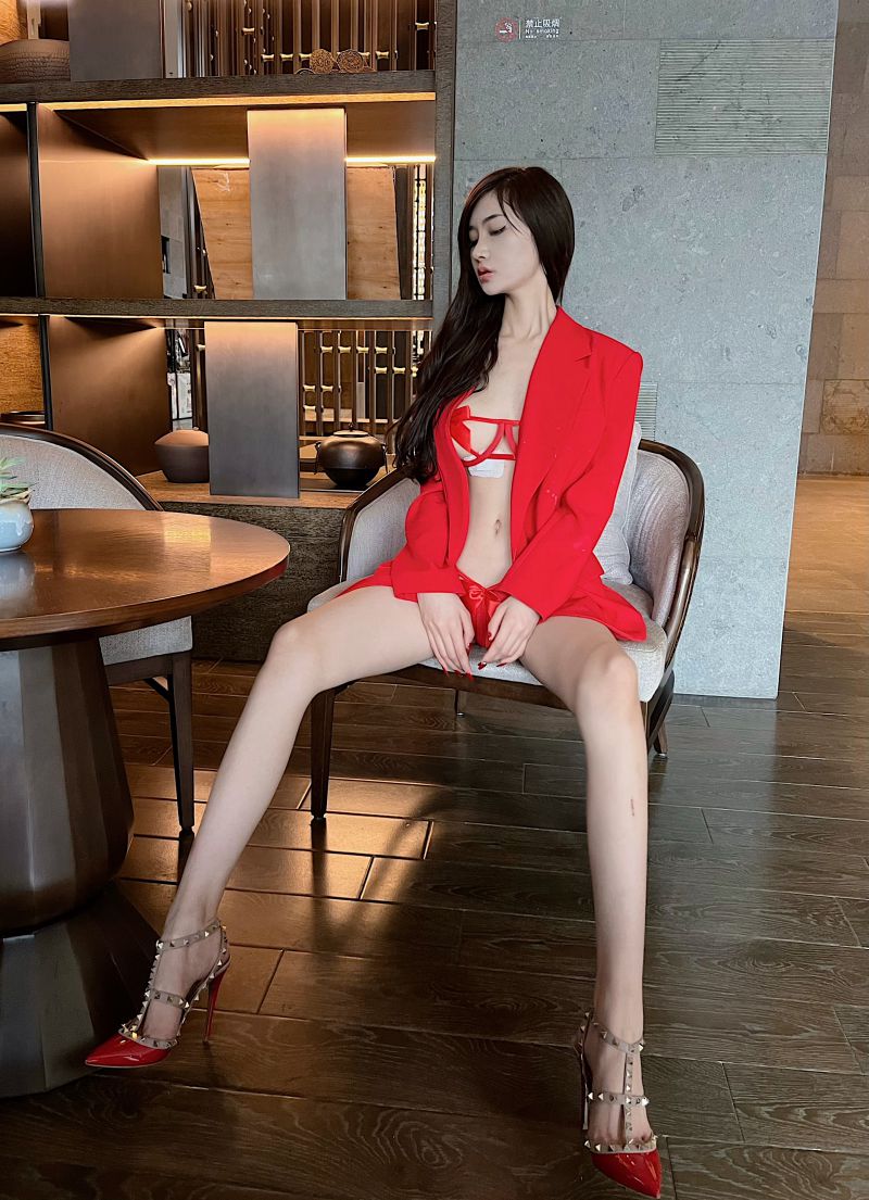 【微密圈】脸红Dearie-红衣小娇妻[32P-156MB]插图