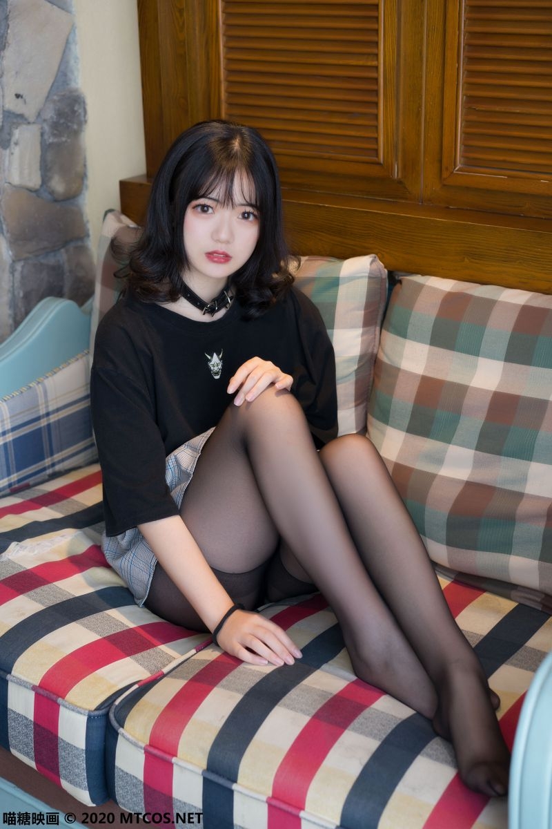 [喵糖映画] VOL.093 丝袜酷女孩 [41P383MB]插图