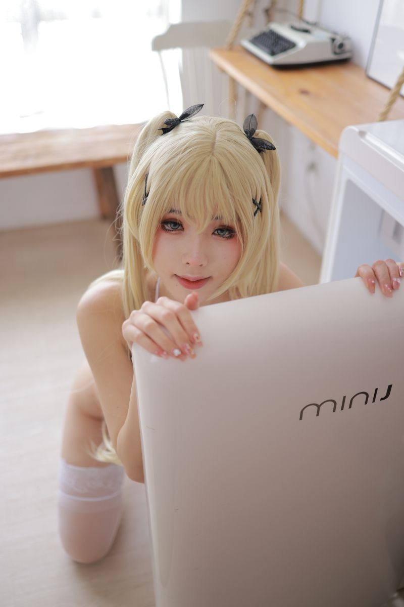 <font color=#FF00FF>钛合金TiTi - NO.068 金发妹妹 [94P-984MB]</font>插图1