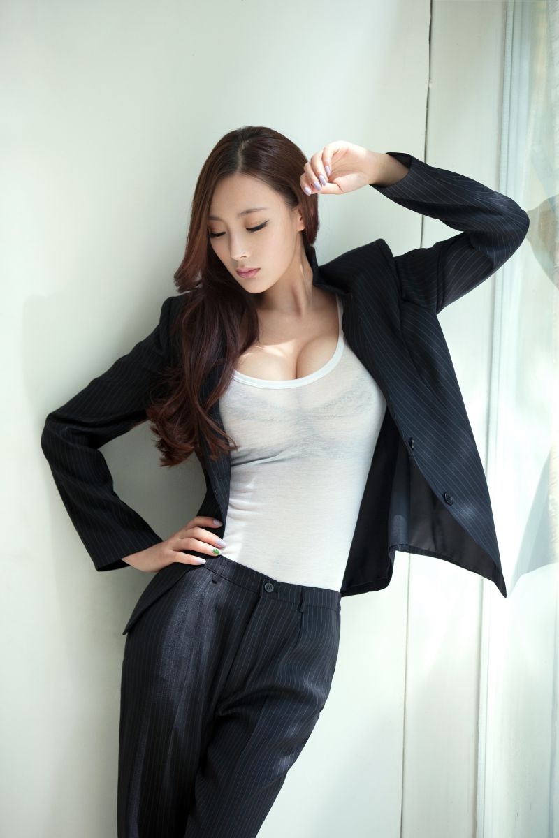 《TuiGirl》影像月刊 2014.02.14 NO.022 王李丹尼 [50P217M+1MP4745MB]插图1