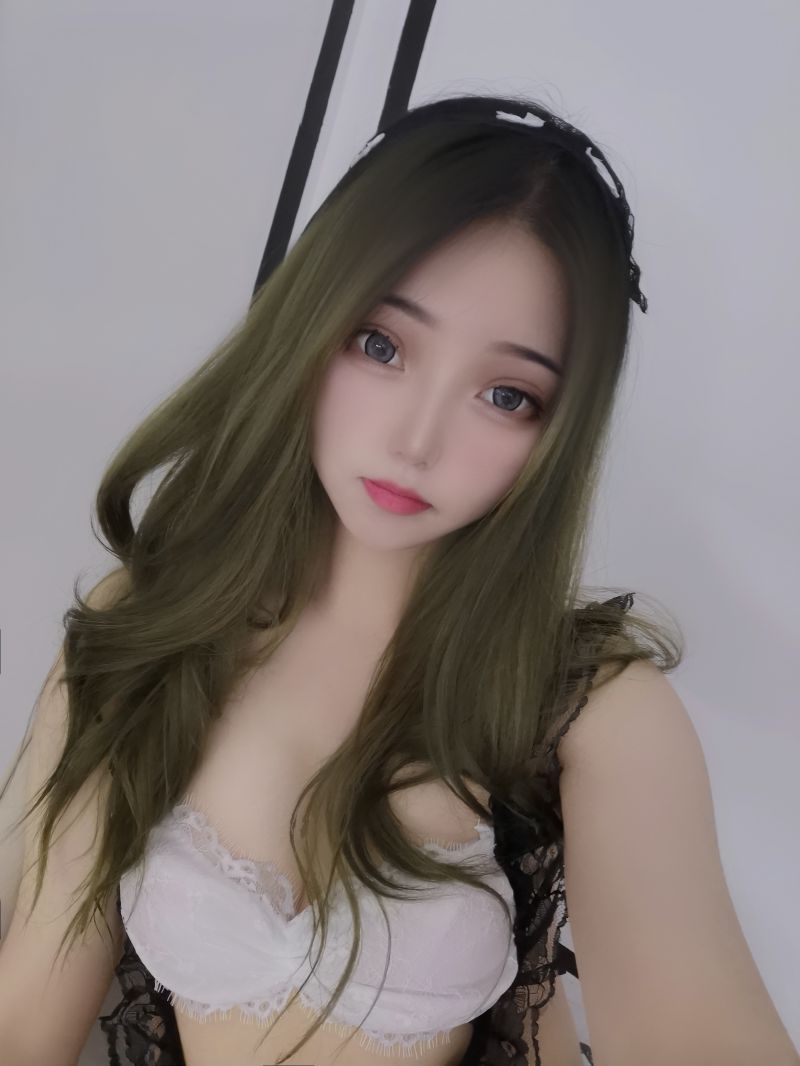 eloise软软 6月日常第二弹 [99P2V278MB]插图