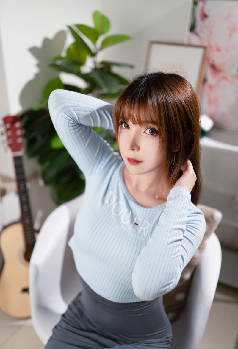 007 妍子坚不可摧 吉他妹妹 [10P74MB]插图