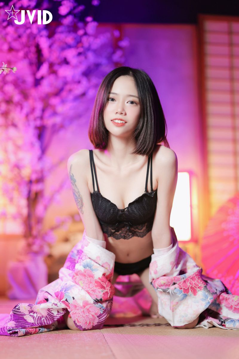 <font color=#FF00FF>【JVID】 NO.654 超第2集 [166P1V 642MB]</font>插图1
