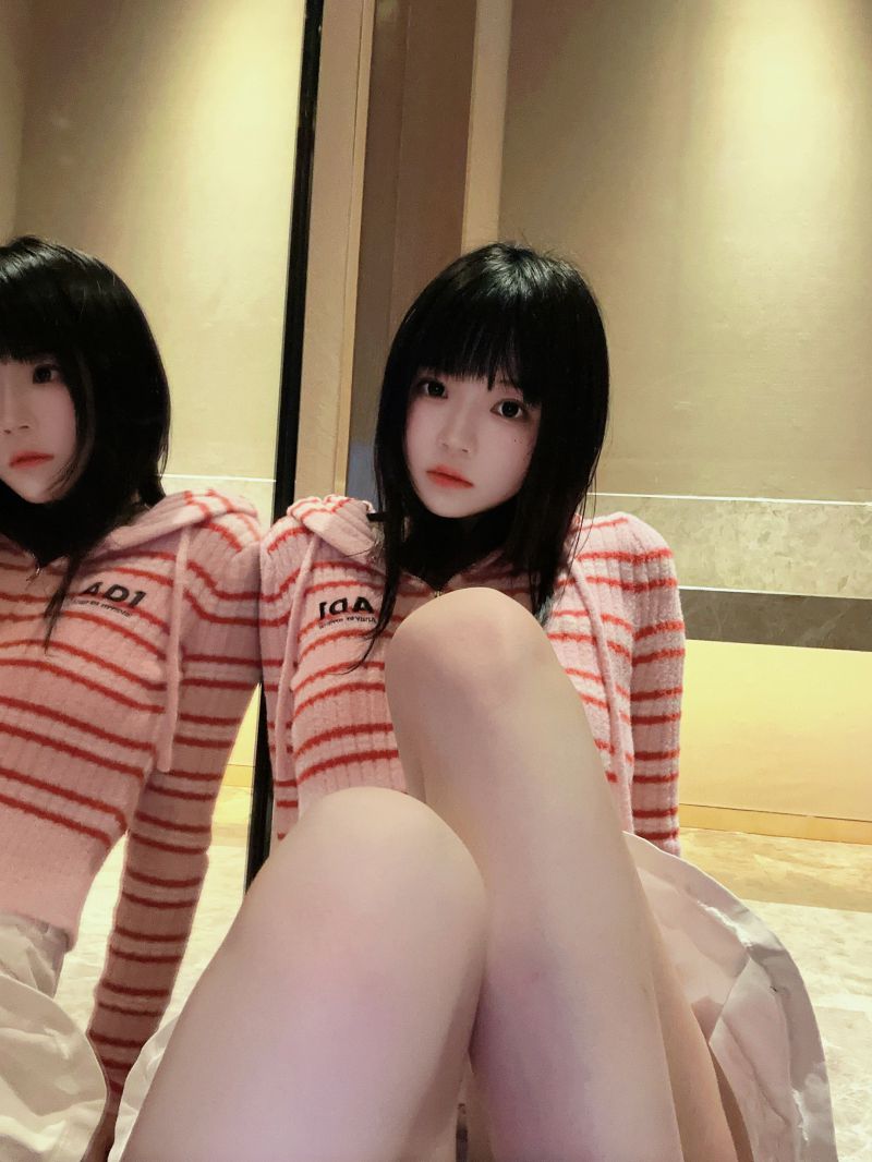 桜桃喵 NO.163 条纹毛衣 [22P-98M]插图