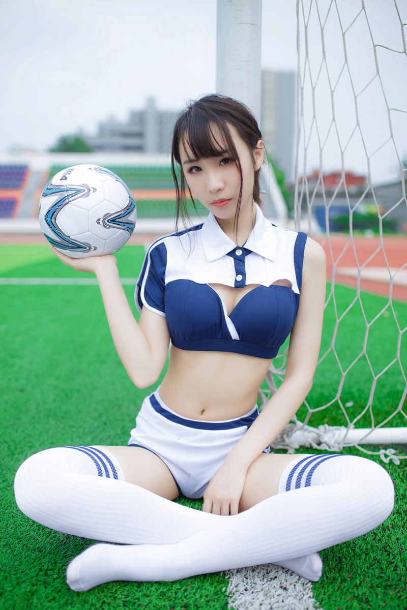 风之领域 - NO.072 赛场的足球宝贝 [53P-338MB]插图1