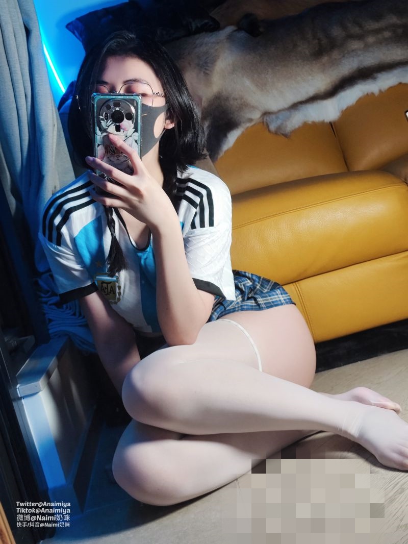 奶咪 Onlyfans小合集-2 【49P 17V】插图