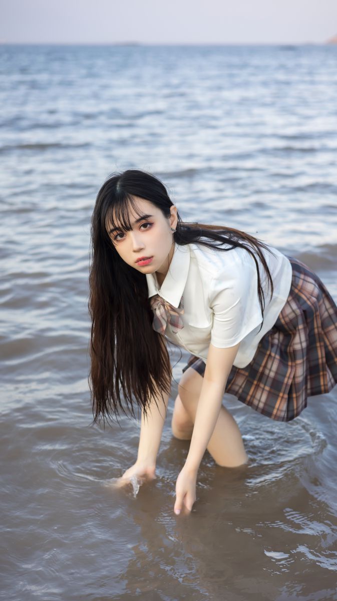 015 贰加六 追浪 [25P191M]插图