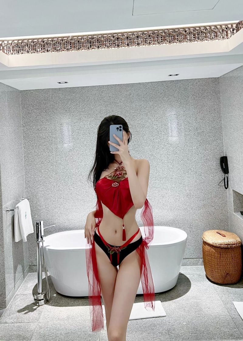 【微密圈】葛征GEZHENG-红色肚兜[16P1V-145M]插图1