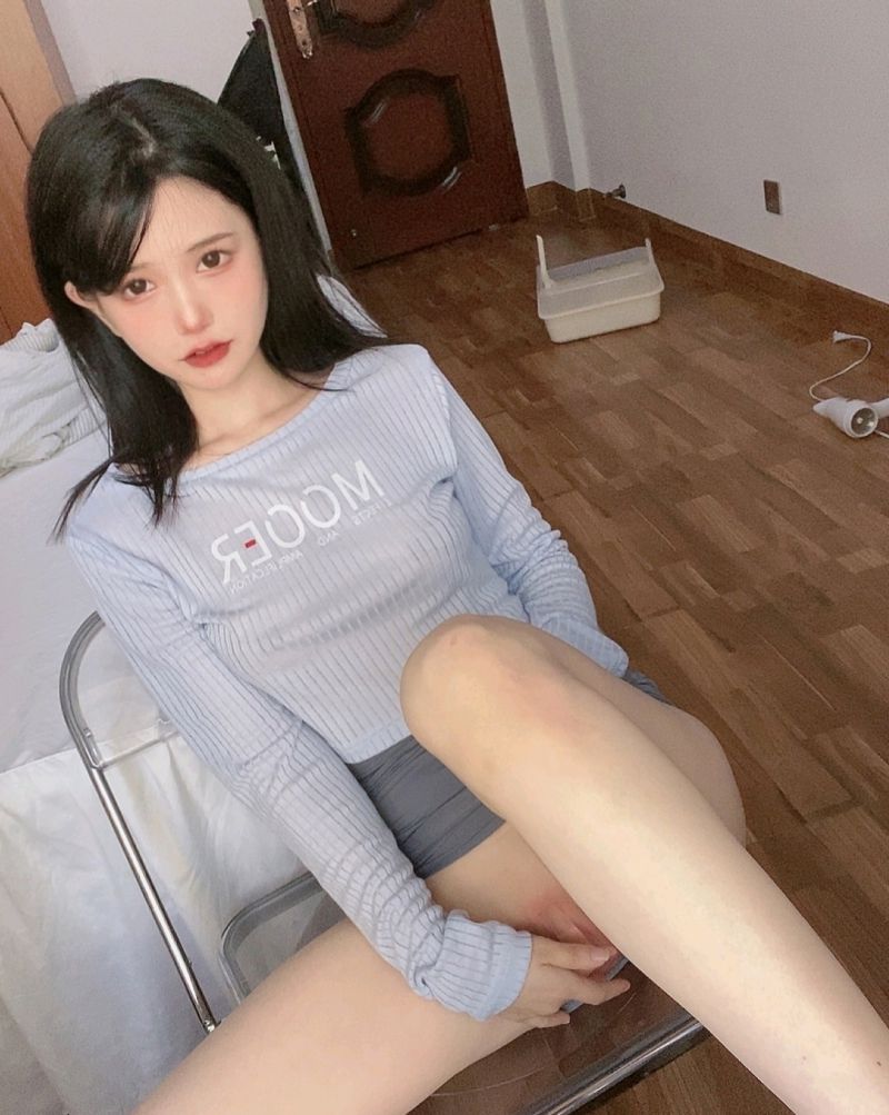 倦倦喵 - NO.008 吉他妹妹[55P-133M]插图1