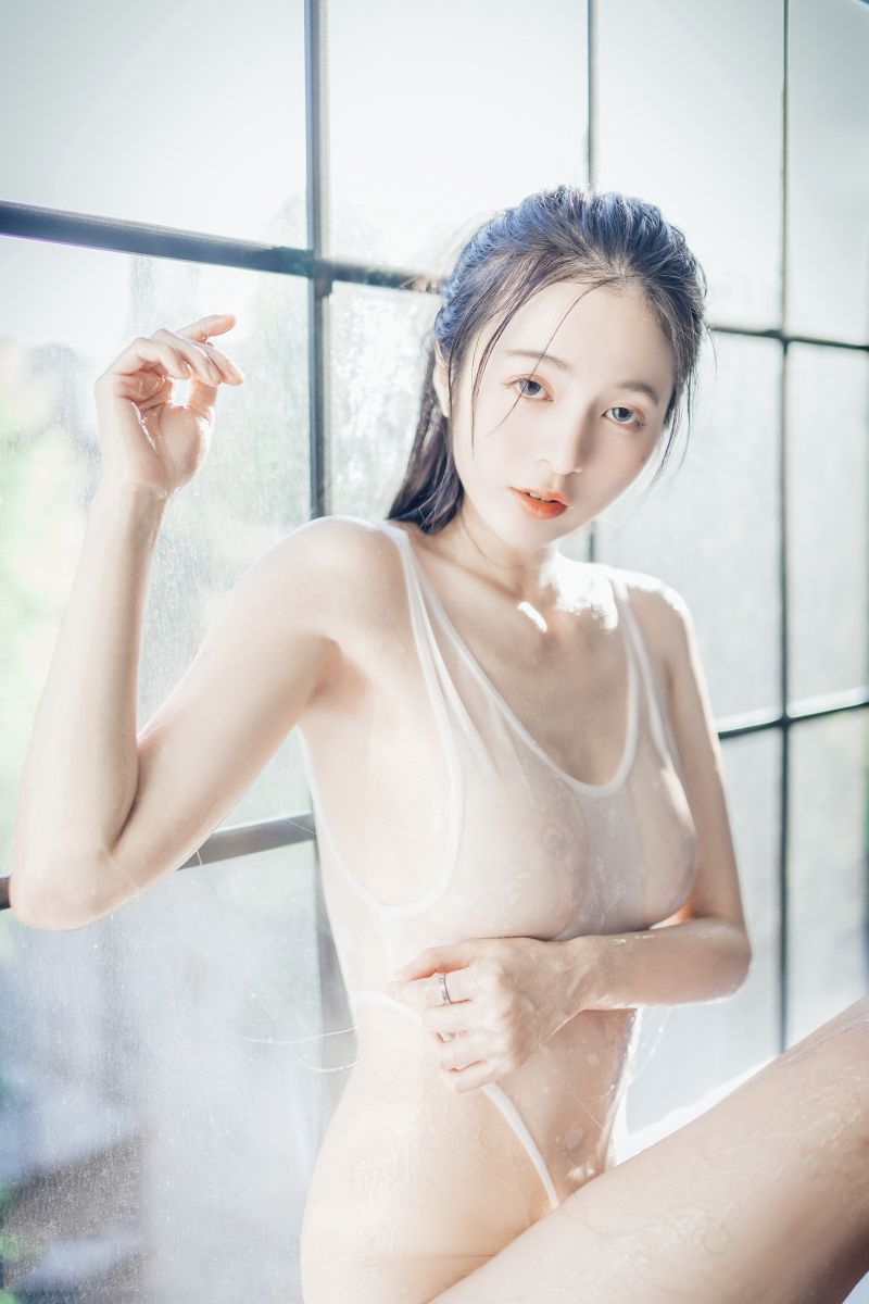 辰辰ChenChen 《午后阳光》[96P／221MB]插图1