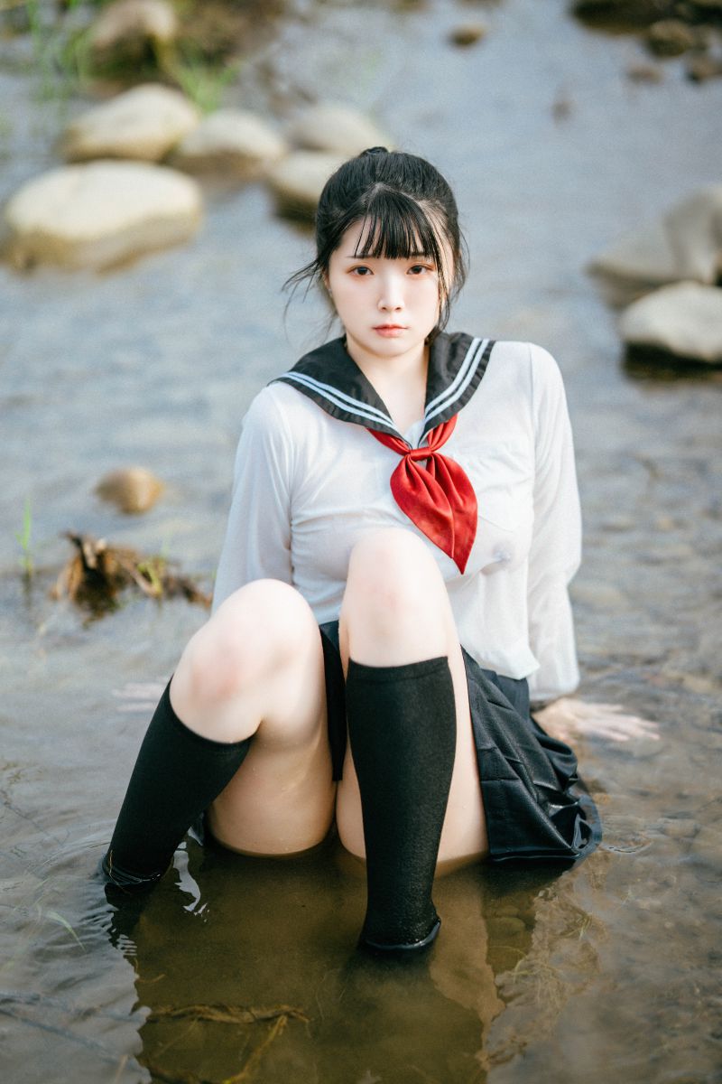 落落Raku 013 - 閃光少女~Shining Days~[58P-646.2M]插图1