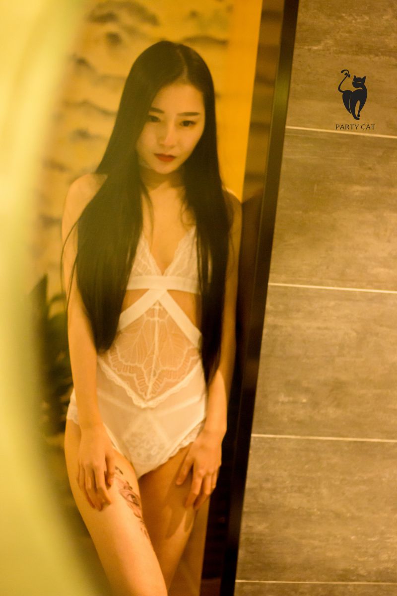 [PartyCat轰趴猫] 2018.01.05 NO.035 [50+1P-576M]插图