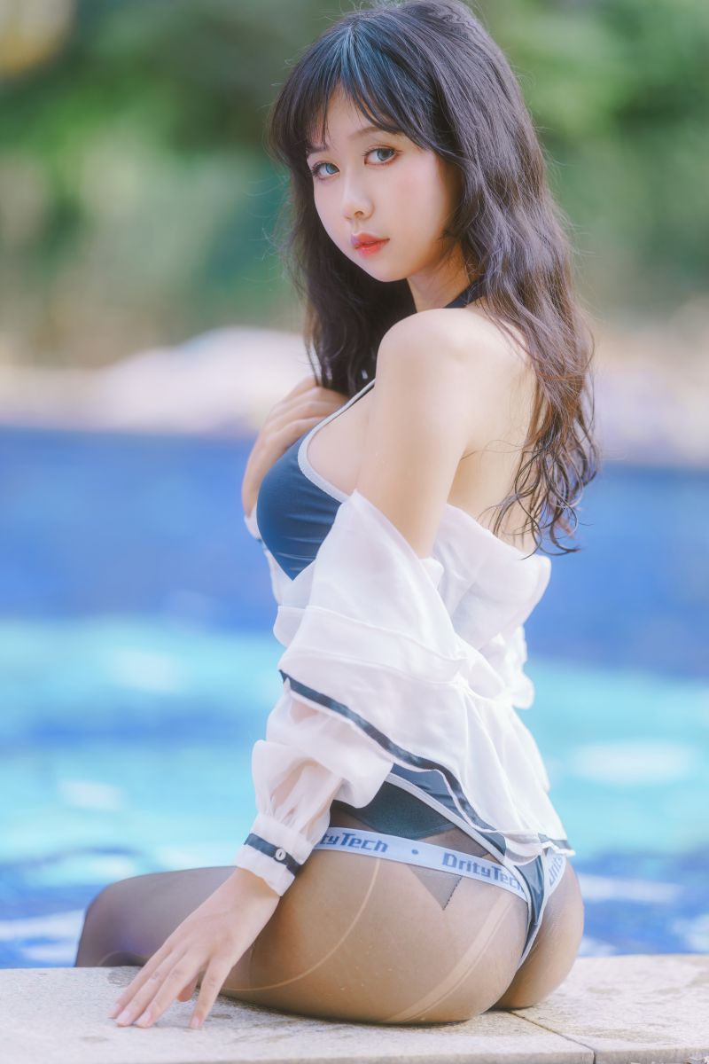 萌芽儿o0 NO.046 泳装 得体社[17P-184M]插图