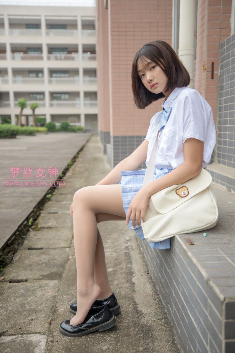 [MSLASS梦丝女神] 2019-05-07 NO.022 洛洛 梦幻学记 [60+1P／271MB]插图