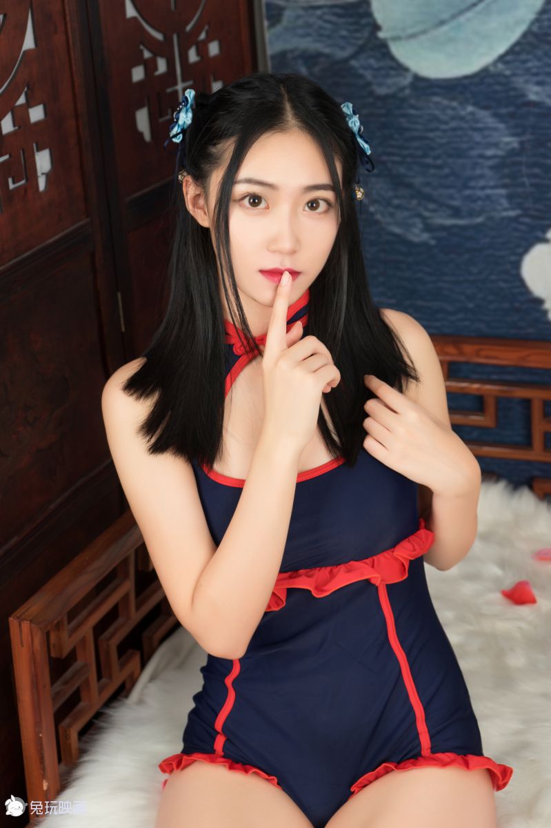 兔玩映画 B72.004 红蓝少女的果腿 [39P-587MB]插图1