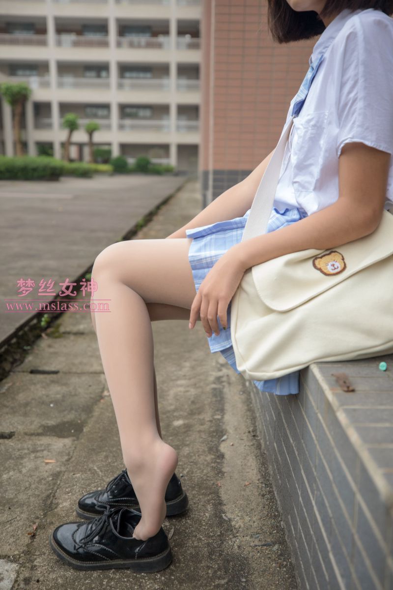 [MSLASS梦丝女神] 2019-05-07 NO.022 洛洛 梦幻学记 [60+1P／271MB]插图1