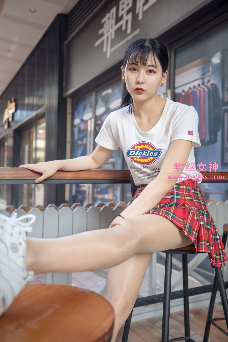 [MSLASS梦丝女神] 2019-05-23 NO.029 可岚 油光丝袜的少女 [73+1P1V／911MB]插图