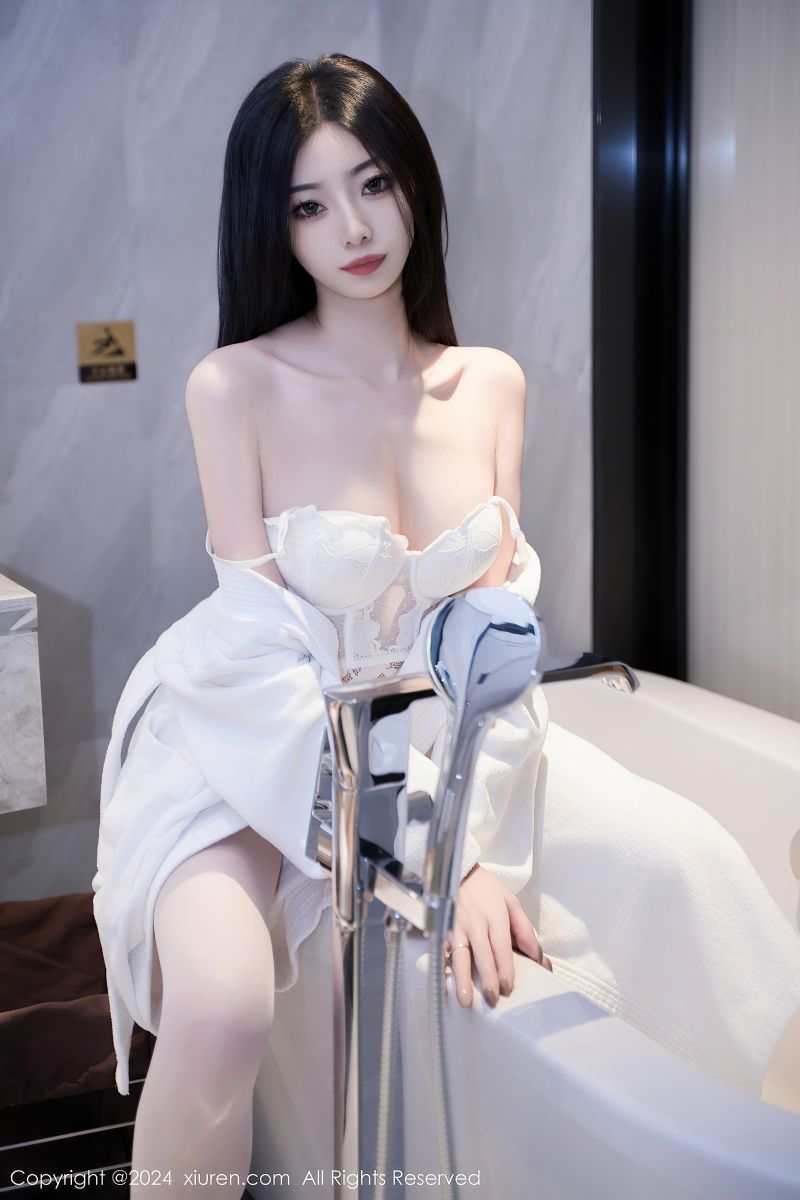 [XIUREN秀人网] 2024.01.15 NO.7960 安琪 Yee 性感白色睡袍插图