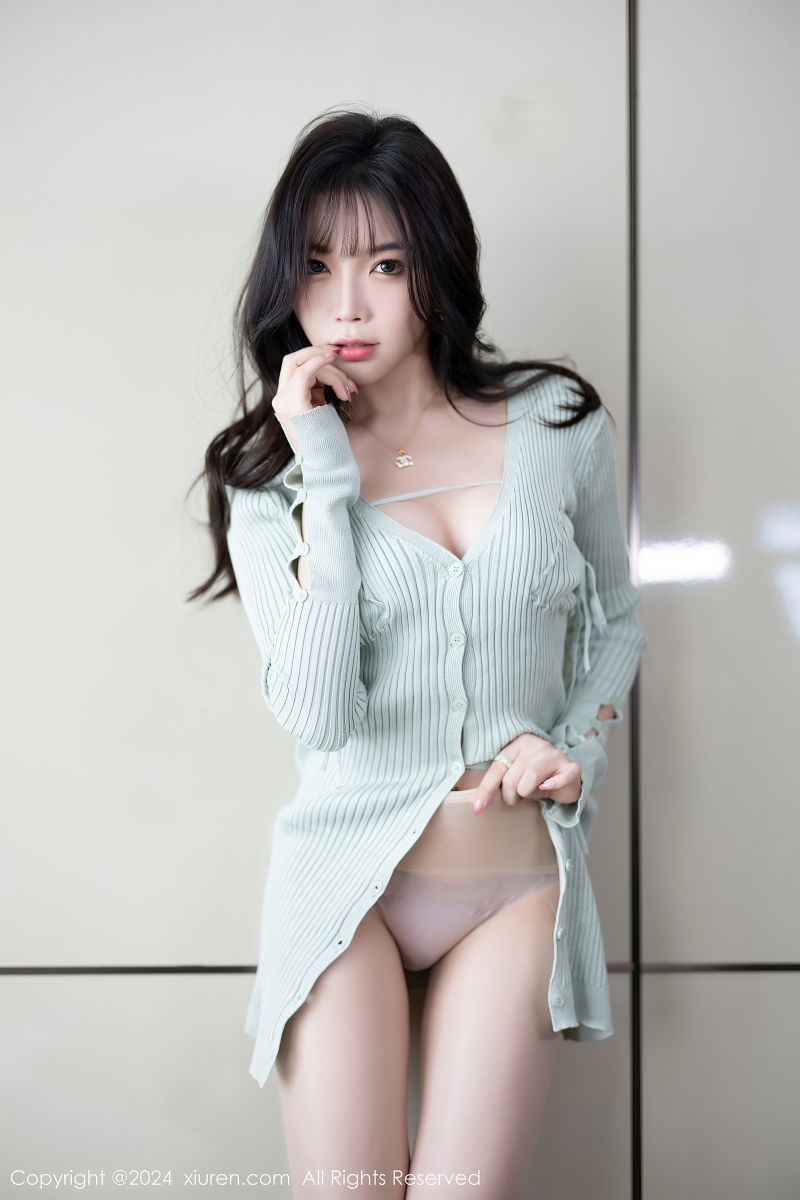 [XIUREN秀人网] 2024.01.26 NO.8028 徐莉芝Booty 性感诱人紫色内衣插图