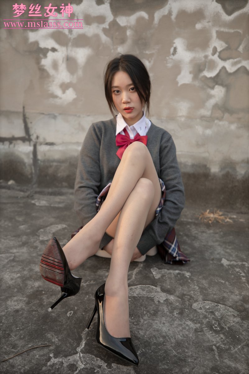 [MSLASS梦丝女神] 2021-01-27 NO.154 刘灵嘉 新女神 [20+1P／122MB]插图