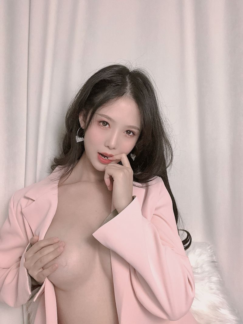 抖娘-利世 - 粉色西装 [26P-178MB]插图