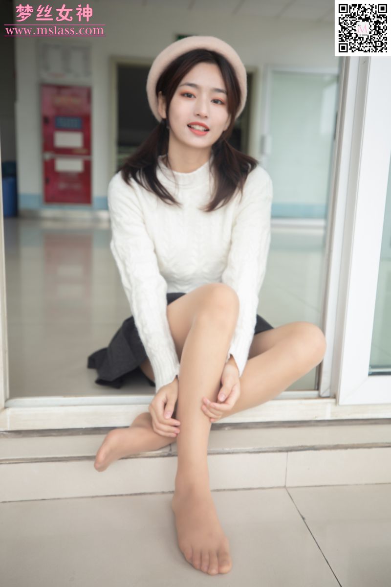 [MSLASS梦丝女神] 2019-11-18 NO.077 璇璇 9分五官 [64+1P1V／0.99GB]插图