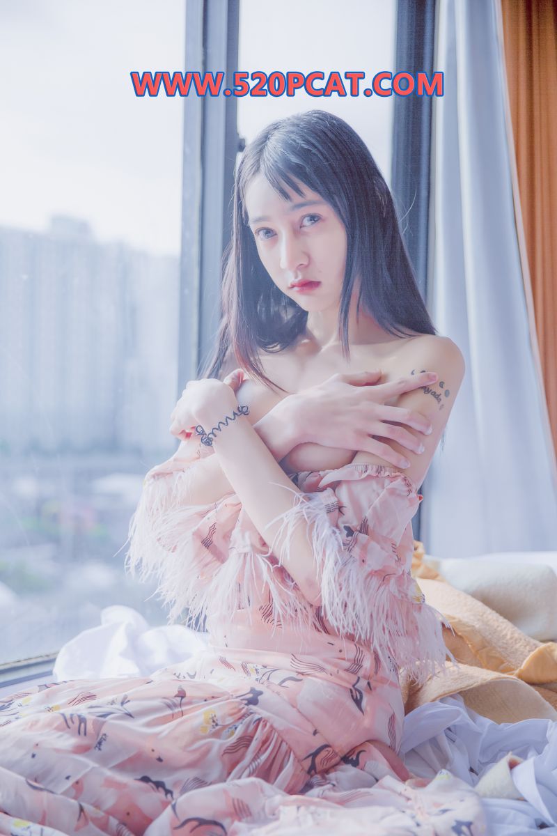 [PartyCat轰趴猫] 2018.07.19 NO.173 七七 [88P+1P-1040M]插图