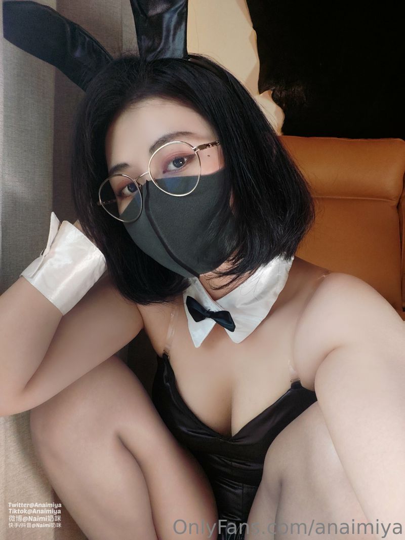 奶咪 Onlyfans小合集-25【1084P 128V14G】插图
